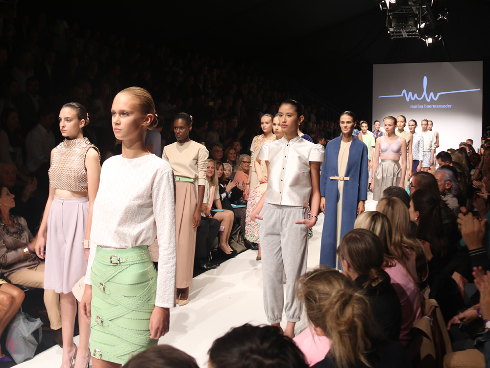 MQ Vienna Fashion Week: the amazing Opening Show from Marina Hoermanseder