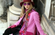 Pink Coat Outfit mit Over the Knee Boots und viel Liebe zum Detail